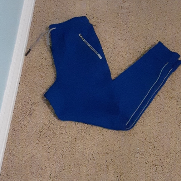 Sweats - Picture 3 of 3